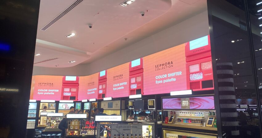 Cutting-edge Large LED screen display from the leading supplier in Dubai.